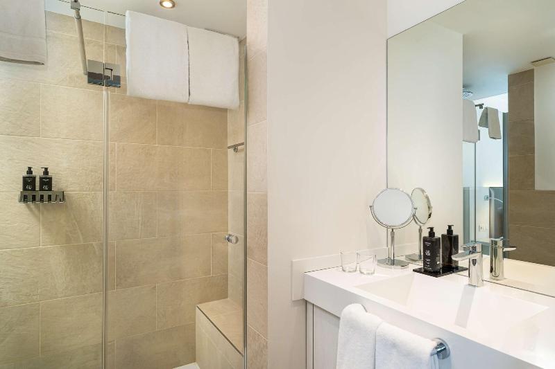 elaya hotel kleve, Trademark Collection by Wyndham - Oda