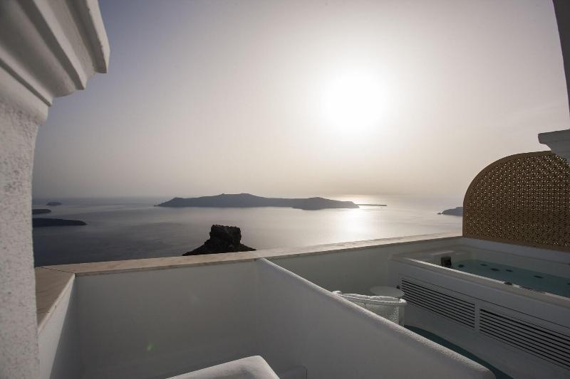 Andronikos Santorini - Oda