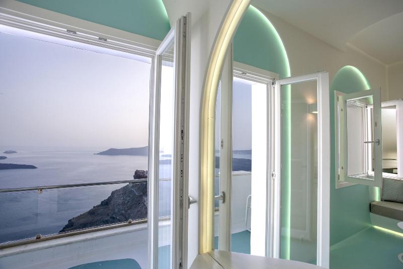 Andronikos Santorini - Oda
