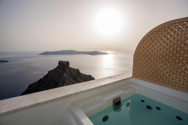 Andronikos Santorini - Oda