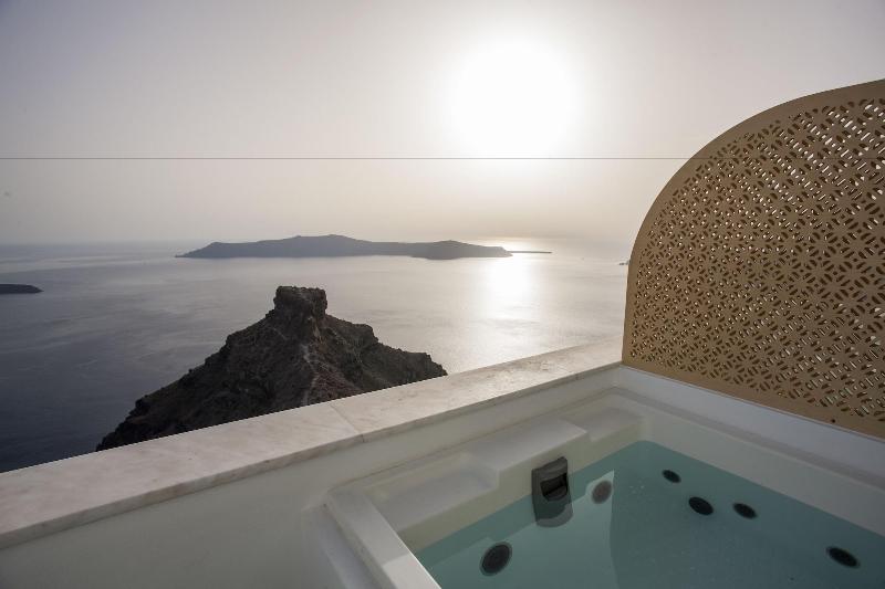 Andronikos Santorini - Oda