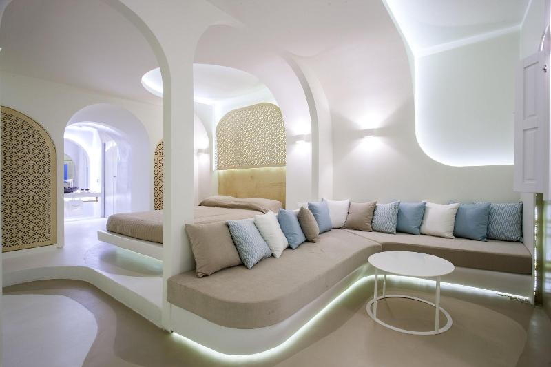 Andronikos Santorini - Oda