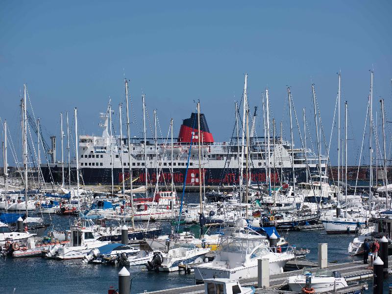 Octant Ponta Delgada - Genel