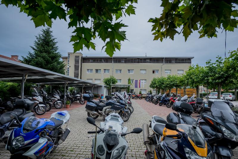 Hotel Tabor - Genel