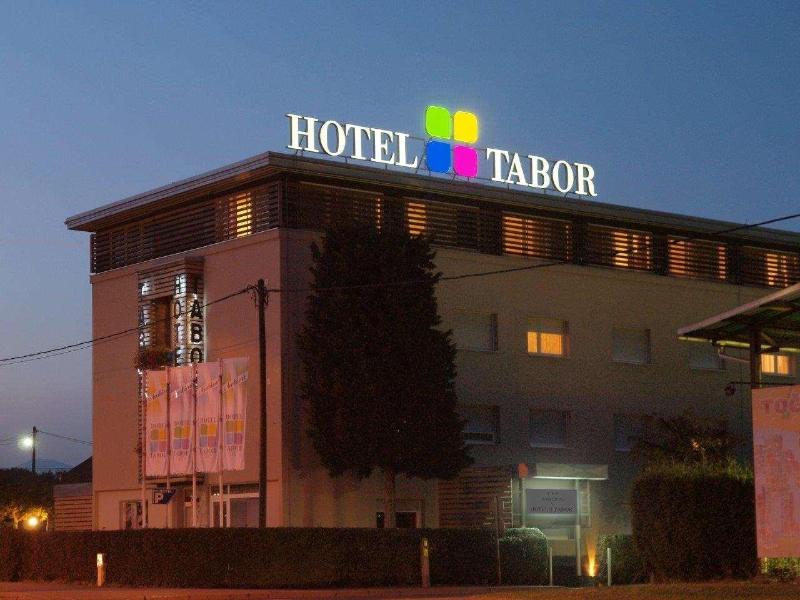 Hotel Tabor - Genel