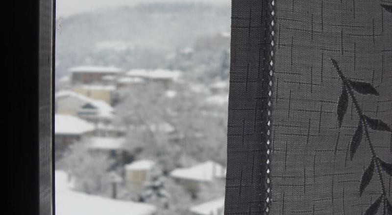 Balconi Tis Agorianis - Genel