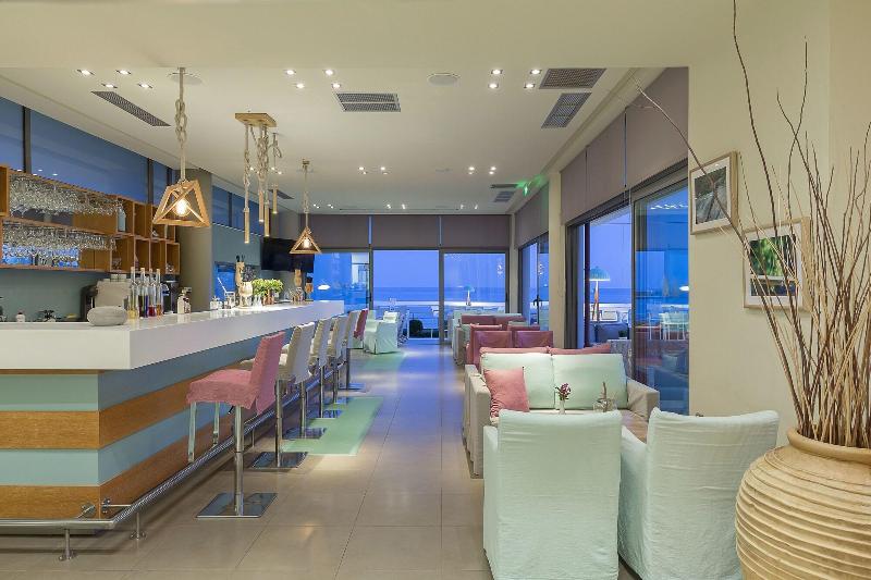 Anastasia Hotel - Bar