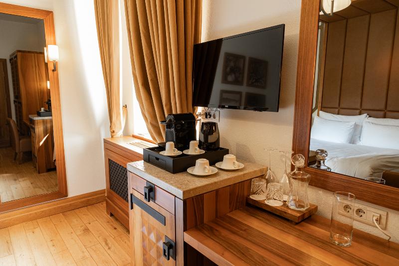 Hotel Grad Otocec - Relais Chateaux - Oda