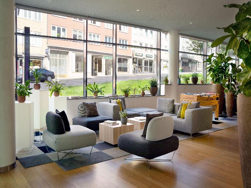 Innside by Melia Aachen - Genel