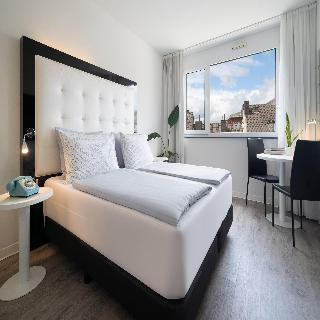 Innside by Melia Aachen fotoÄŸrafÄ±