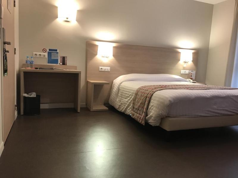 Brit Hotel Brive - Genel