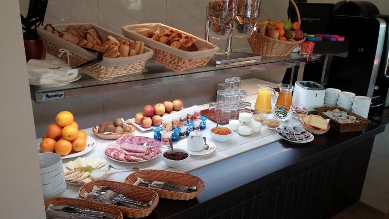 Brit Hotel Brive - Genel