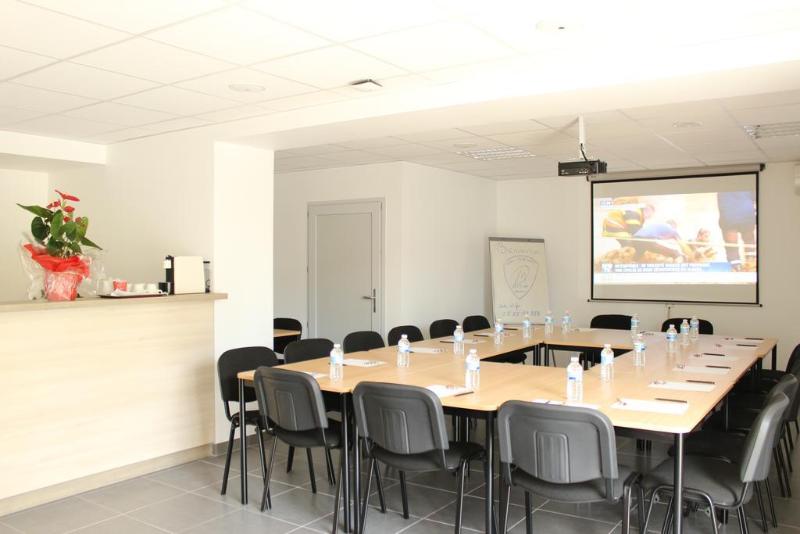 Brit Hotel Brive - Genel