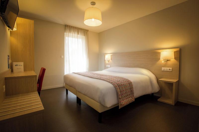 Brit Hotel Brive - Genel