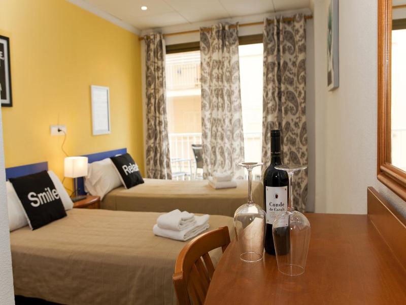The Hostal Tierramar - Oda