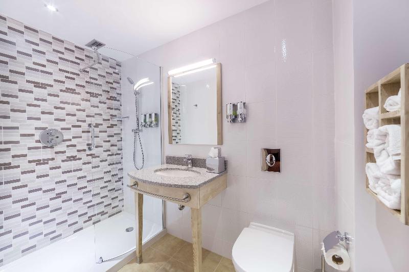Hampton By Hilton Iasi - Oda