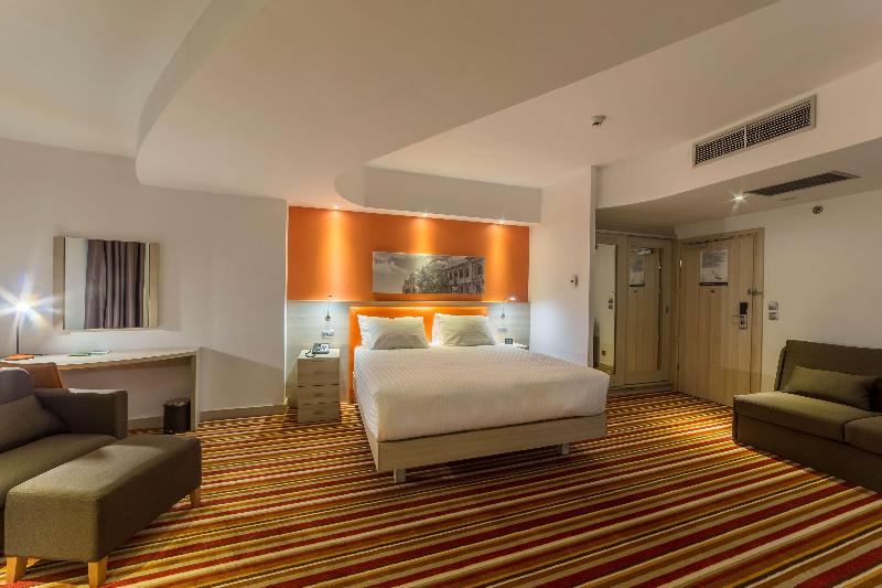 Hampton By Hilton Iasi - Oda