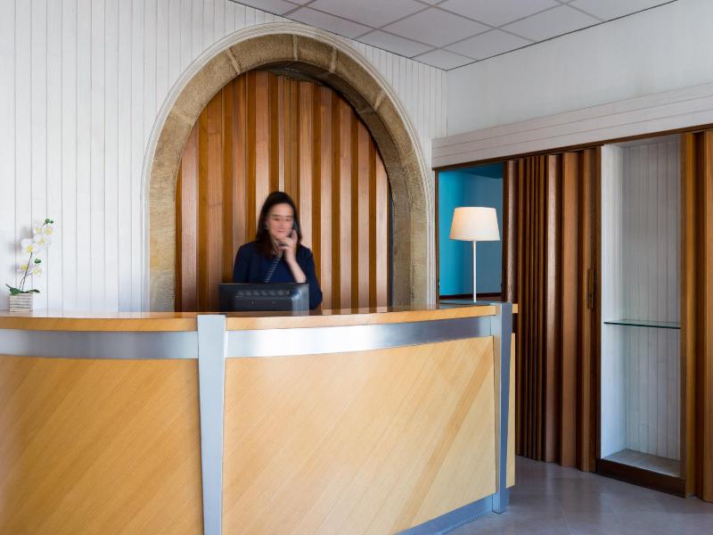 The Originals Access, Hôtel Figeac - Lobi