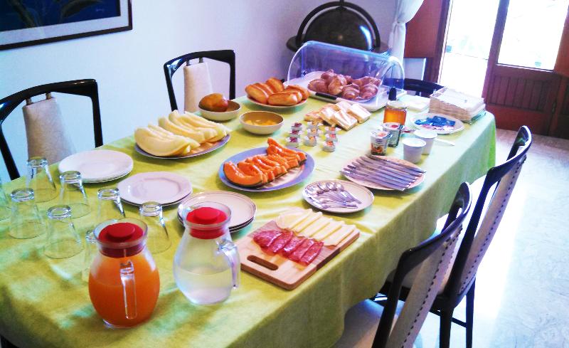 Apulia 70 Holidays - Oda