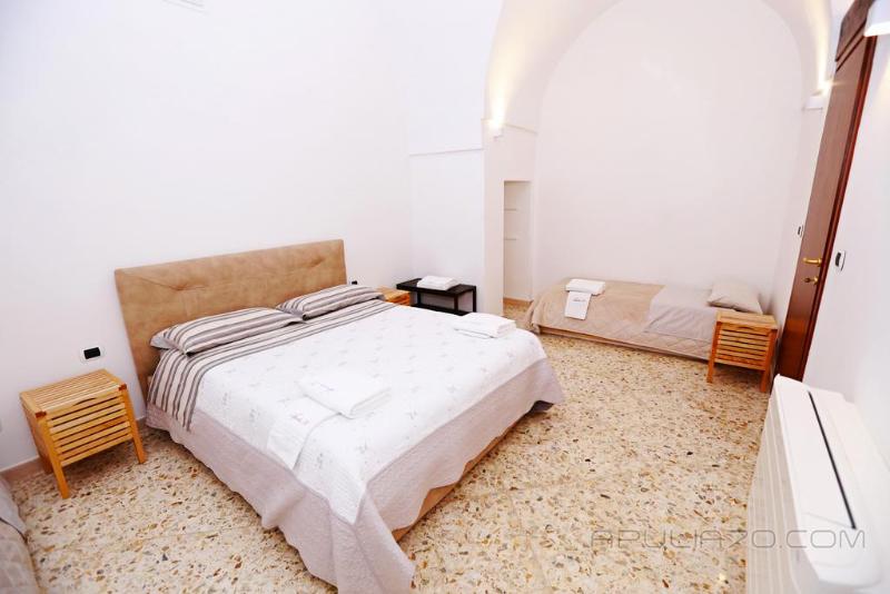 Apulia 70 Holidays - Oda