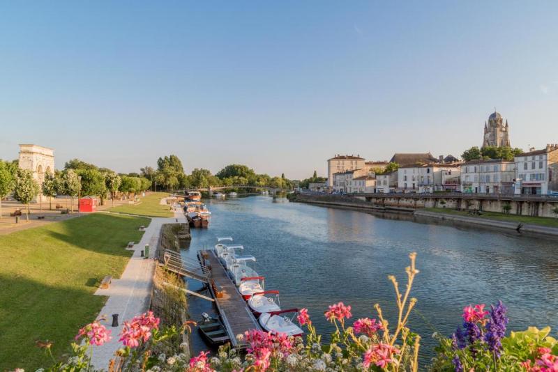 Hotel Recouvrance Saintes - Genel