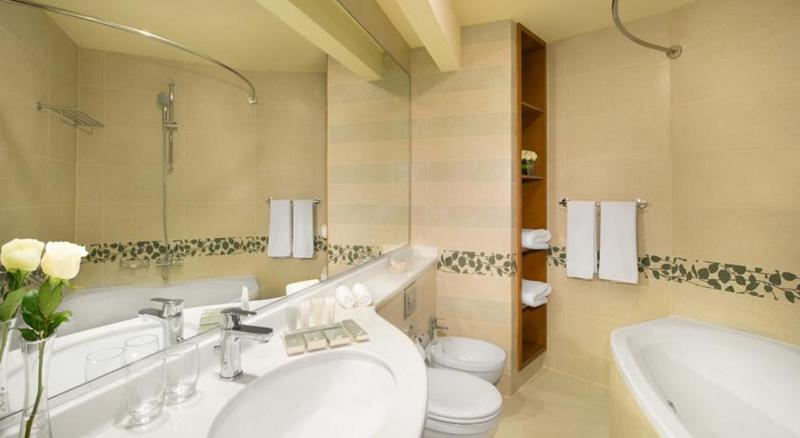 City Seasons Towers Dubai - Oda