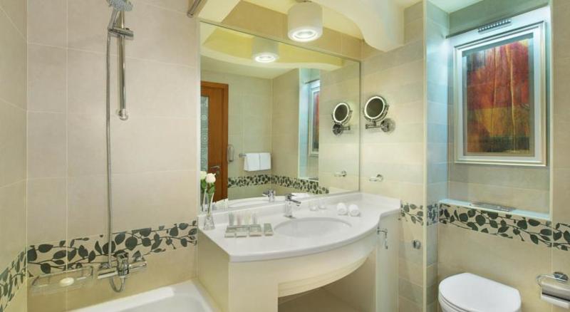 City Seasons Towers Dubai - Oda