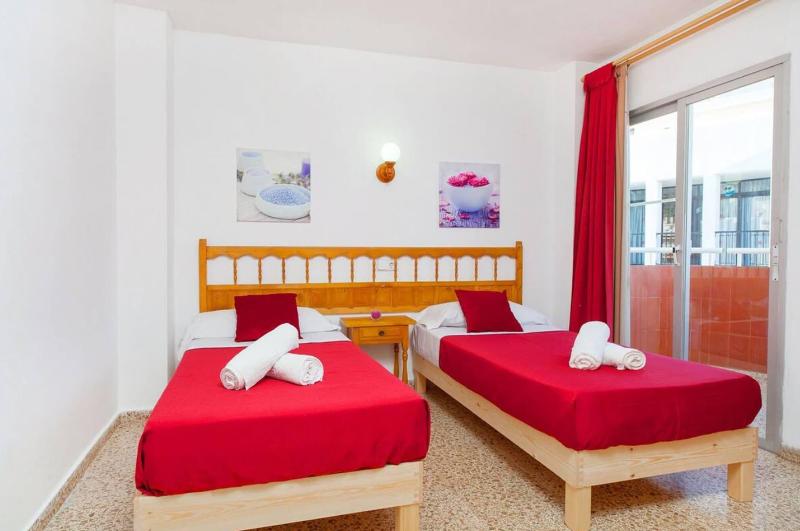 Puet Apartamentos - Lobi