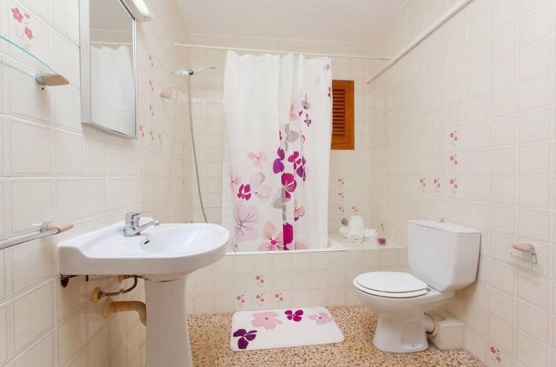 Puet Apartamentos - Oda