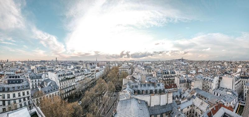 Renaissance Paris Republique - Genel