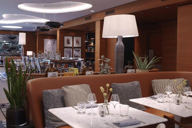 Renaissance Paris Republique - Restoran