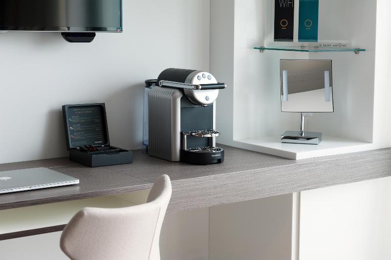 Bw Premier Collection Le Saint-Antoine Hotel & Spa - Oda