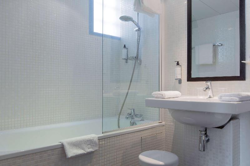 Best Western Hotel Rives de Paris La Defense - Genel