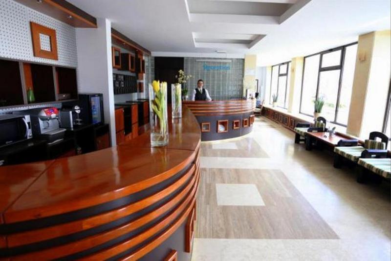 Hotel Park Sfantu Gheorghe - Lobi