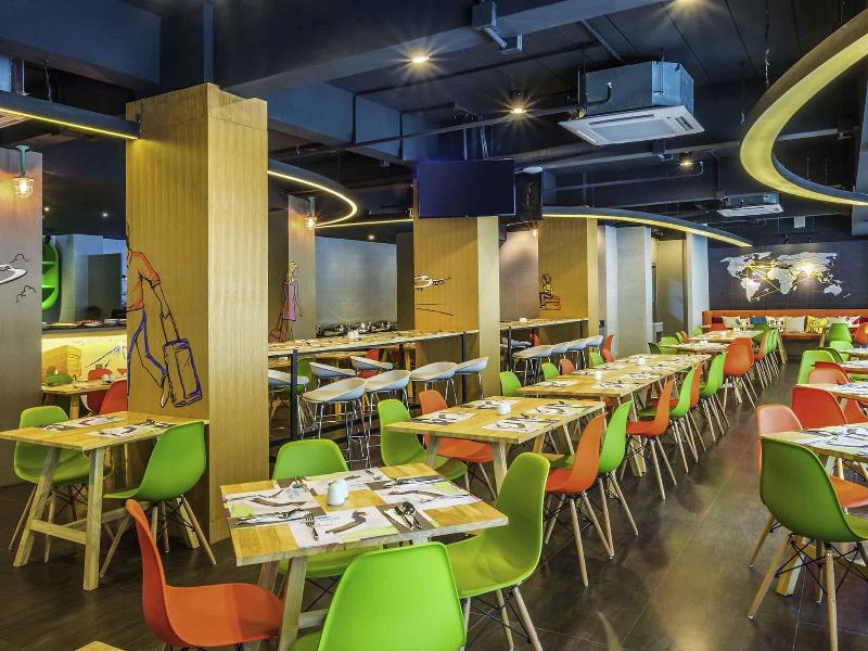 Ibis Styles Bangkok Sukhumvit 50 - Bar