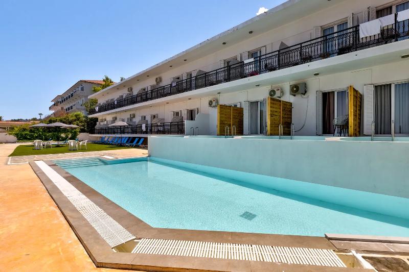Argassi Beach Hotel - Havuz