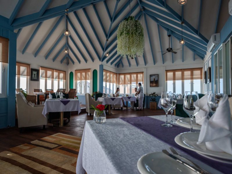 Dhigufaru Island Resort - Restoran