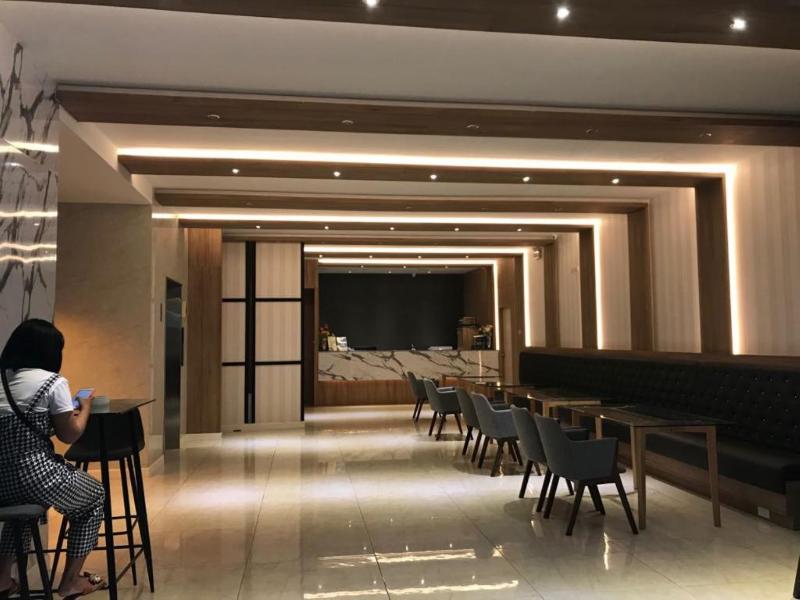 Sun Sea Sand Hotel Patong - Lobi