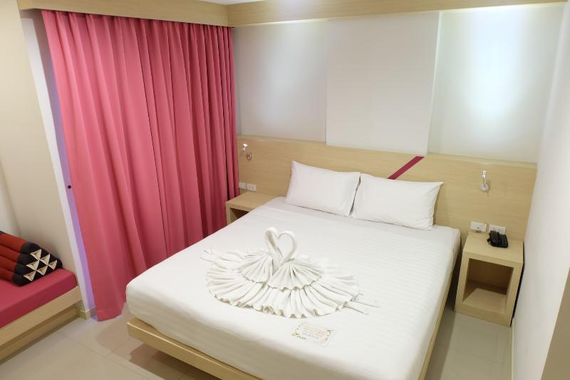 Sun Sea Sand Hotel Patong - Oda