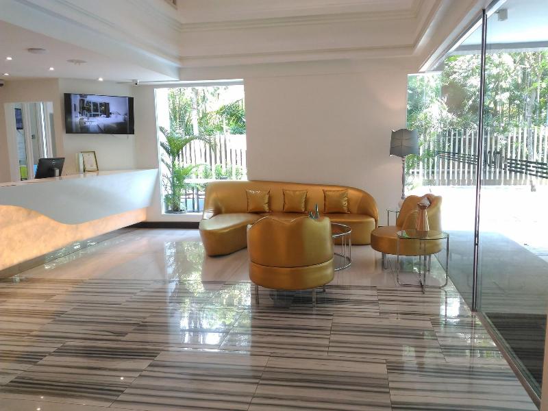 Le Tada Parkview Hotel - Lobi