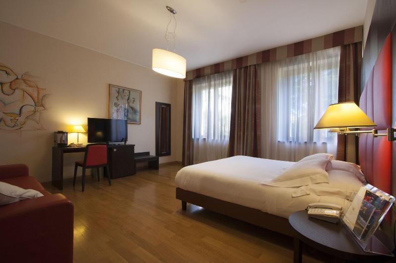 Hotel Guglielmo Boutique Hotel Wellness & Spa - Oda