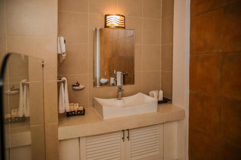 Summer Luxury Beach Resort & Spa - Oda