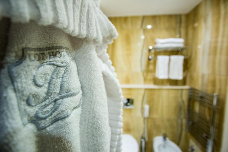 Lot Boutique Hotel - Oda