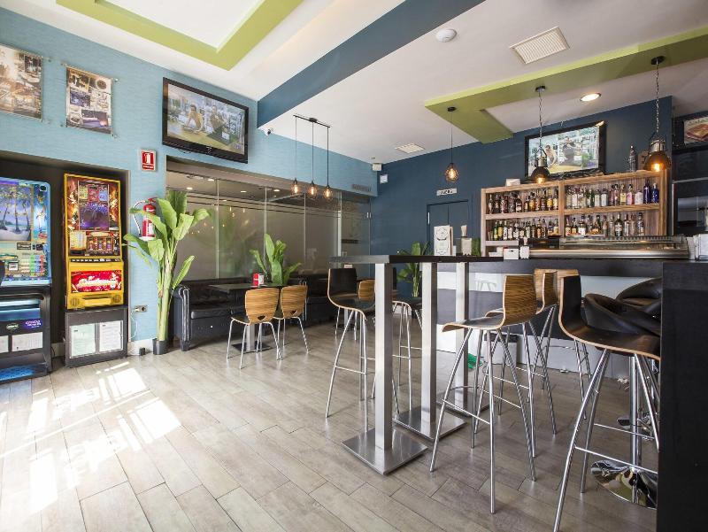 Hotel El Meson - Bar