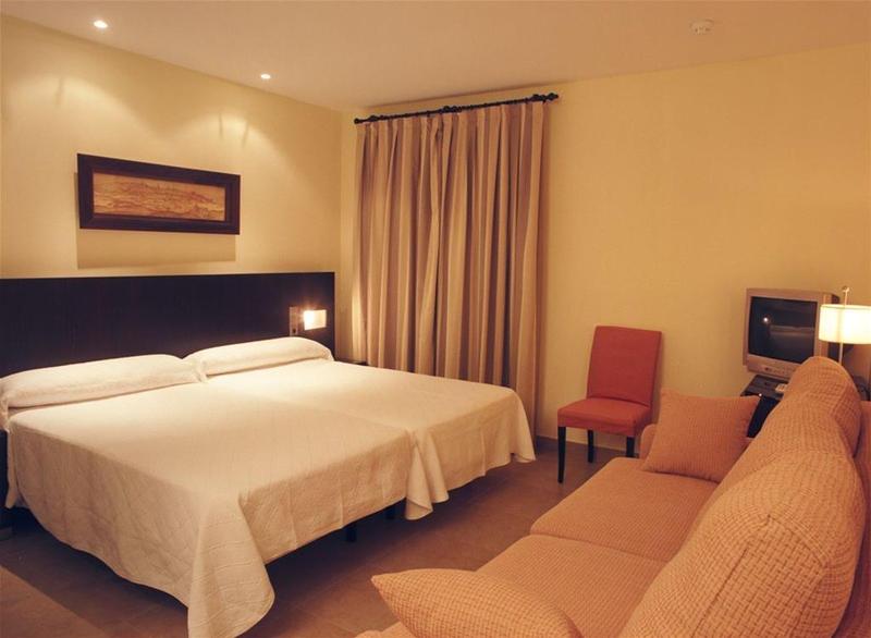Hotel El Meson - Genel