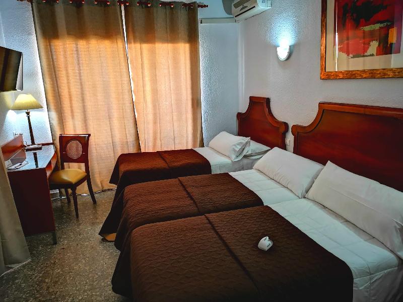 Hotel Polamar - Oda