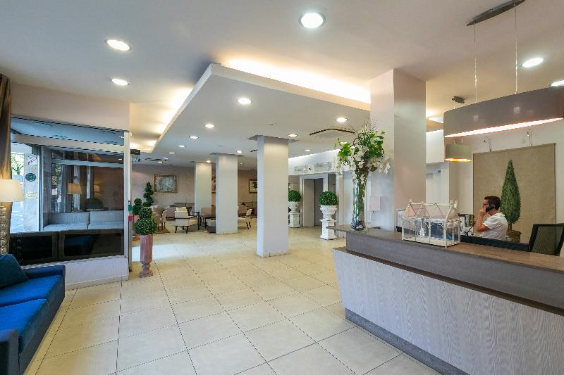 Hotel Miramont - Lobi
