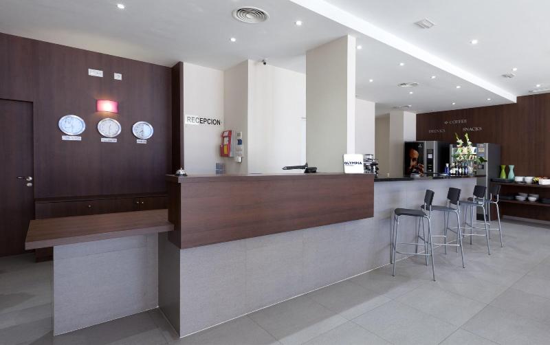 Hotel Olympia Universidades - Lobi