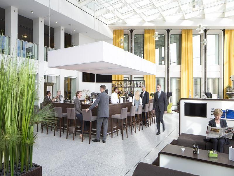 Webers Hotel im Ruhrturm Essen by Accor - Bar