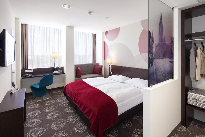 Webers Hotel im Ruhrturm Essen by Accor - Oda